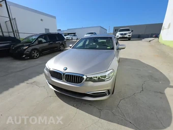 2019 BMW 5 Series Sedan 530i xDrive LUXURY LINE