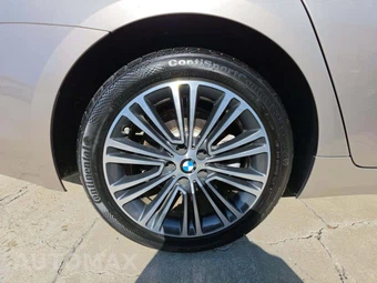 2019 BMW 5 Series Sedan 530i xDrive LUXURY LINE - miniatura 19