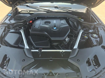 2019 BMW 5 Series Sedan 530i xDrive - miniatura 15