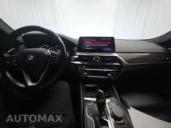 2019 BMW 5 Series Sedan 530i xDrive - miniatura 11