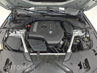 2019 BMW 5 Series Sedan 530i xDrive - miniatura 15