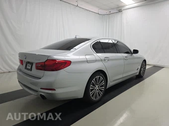 2019 BMW 5 Series Sedan 530i xDrive - miniatura 4