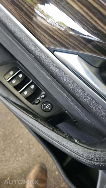 2019 BMW 5 Series Sedan 530i xDrive - miniatura 27