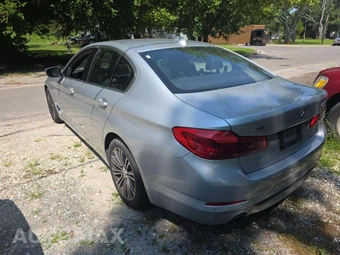2019 BMW 5 Series Sedan 530i xDrive - miniatura 2
