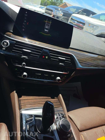 2019 BMW 5 Series Sedan 540i M SPORT LINE - miniatura 10