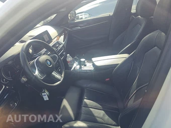 2019 BMW 5 Series Sedan 540i - miniatura 13
