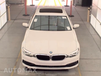 2019 BMW 5 Series Sedan 540i - miniatura 2