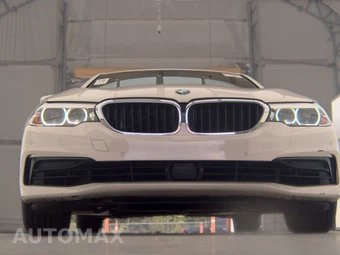2019 BMW 5 Series Sedan 540i - miniatura 3