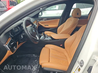 2019 BMW 5 Series Sedan 540i xDrive - miniatura 7