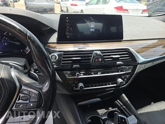 2019 BMW 5 Series Sedan 540i xDrive - miniatura 11