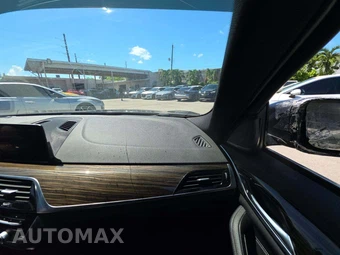 2019 BMW 5 Series Sedan 540i xDrive - miniatura 19