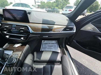 2019 BMW 5 Series Sedan iPerformance - miniatura 19