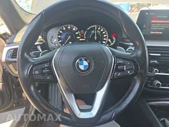 2019 BMW 5 Series Sedan iPerformance - miniatura 10