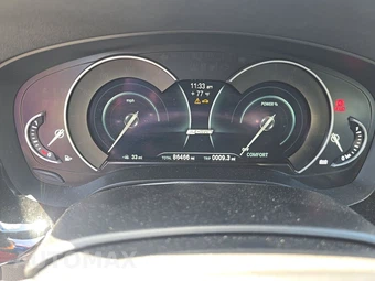 2019 BMW 5 Series Sedan iPerformance - miniatura 12