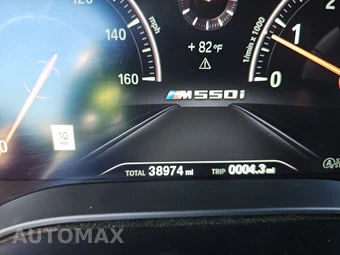 2019 BMW 5 Series Sedan M550i xDrive - miniatura 12