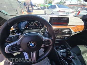 2019 BMW 5 Series Sedan M550i xDrive - miniatura 11