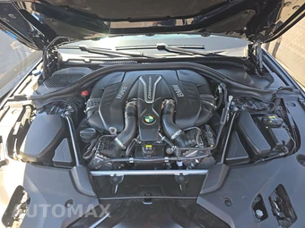 2019 BMW 5 Series Sedan M550i xDrive - miniatura 15