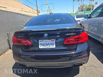 2019 BMW 5 Series Sedan M550i xDrive - miniatura 5