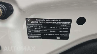 2019 BMW 5 Series Sedan M550i xDrive – miniatura 24