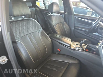 2019 BMW 5 Series Sedan M550i xDrive - miniatura 8