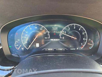 2019 BMW 5 Series Sedan M550i xDrive - miniatura 9