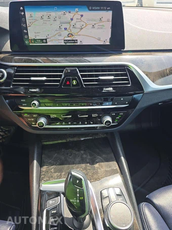 2019 BMW 5 Series Sedan xDrive iPerformance SPORT LINE - miniatura 10