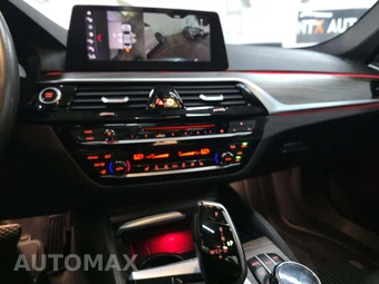 2019 BMW 5 Series Sedan xDrive iPerformance SPORT LINE - miniatura 10