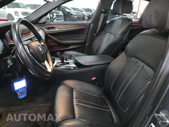 2019 BMW 5 Series Sedan xDrive iPerformance SPORT LINE - miniatura 6