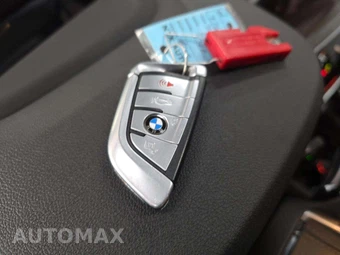 2019 BMW 5 Series Sedan xDrive iPerformance SPORT LINE - miniatura 8