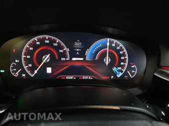 2019 BMW 5 Series Sedan xDrive iPerformance SPORT LINE - miniatura 9