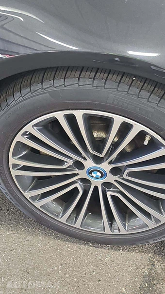 2019 BMW 5 Series Sedan xDrive iPerformance SPORT LINE - miniatura 25