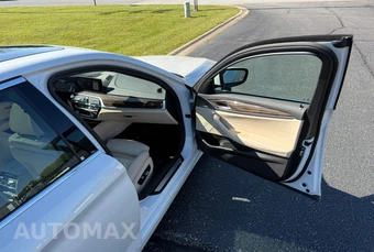 2019 BMW 5 Series Sedan xDrive iPerformance SPORT LINE - miniatura 17
