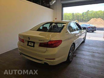 2019 BMW 5 Series Sedan xDrive iPerformance SPORT LINE - miniatura 3