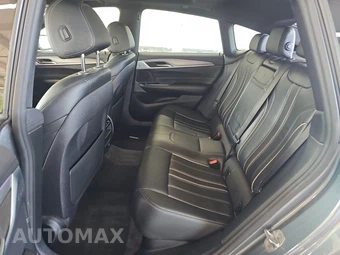 2019 BMW 6 Series Gran Turismo 640i xDrive Hatchback M SPORT LINE - miniatura 13