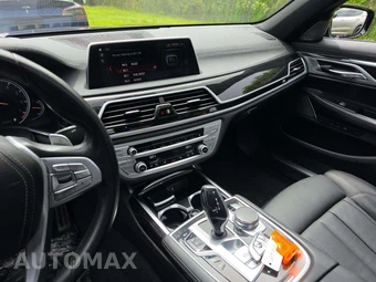 2019 BMW 7 Series Sedan 740i M SPORT LINE - miniatura 10