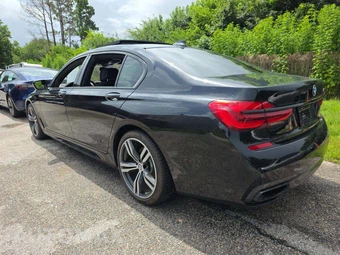 2019 BMW 7 Series Sedan 740i M SPORT LINE - miniatura 2