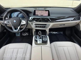 2019 BMW 7 Series Sedan 740i M SPORT LINE - miniatura 11