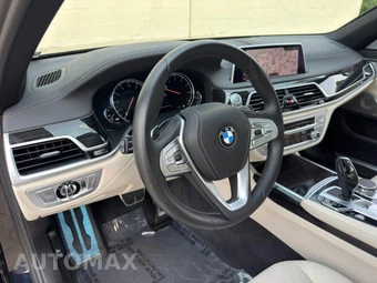 2019 BMW 7 Series Sedan 740i M SPORT LINE - miniatura 12