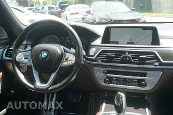 2019 BMW 7 Series Sedan 740i xDrive M SPORT LINE - miniatura 27