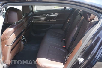2019 BMW 7 Series Sedan 740i xDrive M SPORT LINE - miniatura 55