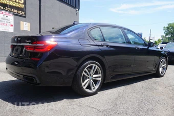 2019 BMW 7 Series Sedan 740i xDrive M SPORT LINE - miniatura 7