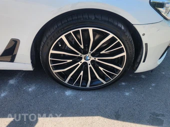 2019 BMW 7 Series Sedan 750i M SPORT LINE - miniatura 27