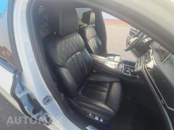 2019 BMW 7 Series Sedan 750i M SPORT LINE - miniatura 15