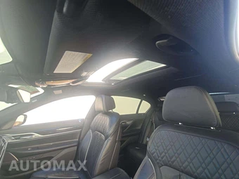 2019 BMW 7 Series Sedan 750i M SPORT LINE - miniatura 8