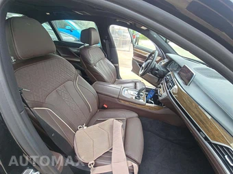 2019 BMW 7 Series Sedan 750i M SPORT LINE - miniatura 18