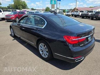 2019 BMW 7 Series Sedan 750i xDrive - miniatura 2