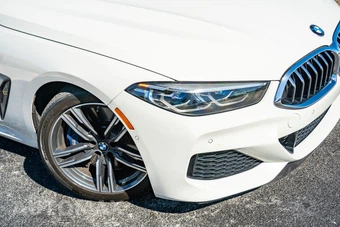 2019 BMW 8 Series Convertible M850i xDrive – miniatura 18