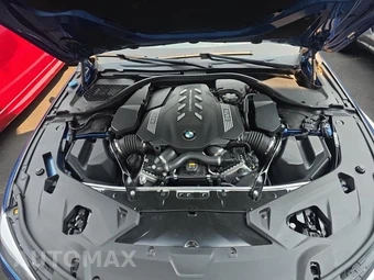 2019 BMW 8 Series Convertible M850i xDrive – miniatura 18