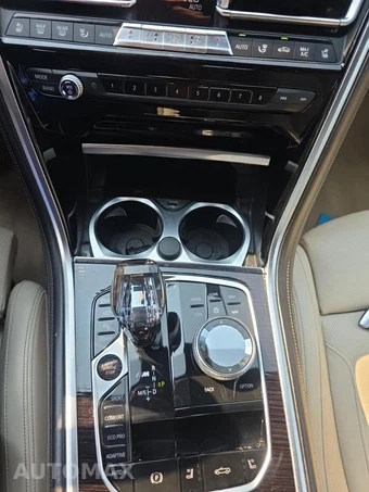 2019 BMW 8 Series Convertible M850i xDrive – miniatura 27