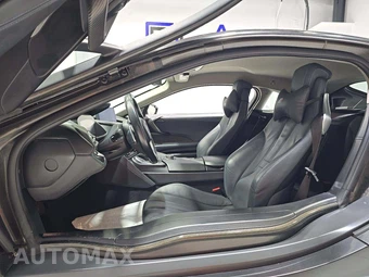 2019 BMW i8 Coupe PURE IMPULSE WORLD - miniatura 6
